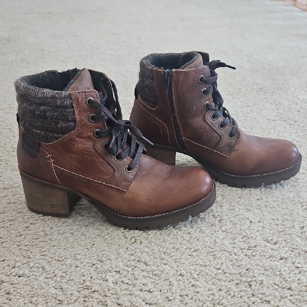 Bull Boxer Cozy Brown Ankle Booties Handmade Leather with Knit Cuff.